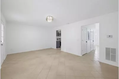 1324 Hollenbeck Lane, Riverdale, GA 30296 - Photo 10