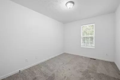 1324 Hollenbeck Lane, Riverdale, GA 30296 - Photo 16