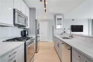 3338 Peachtree Rd, Atlanta, GA 30326 - Photo 10