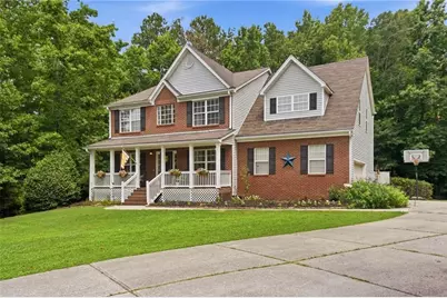 2758 Harbins Bend Lane, Dacula, GA 30019 - Photo 2