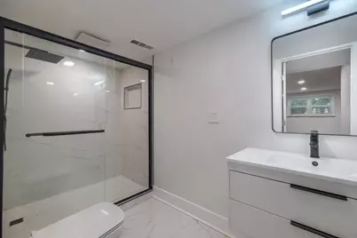 2368 Fenhurst Place, Dunwoody, GA 30338 - Photo 24