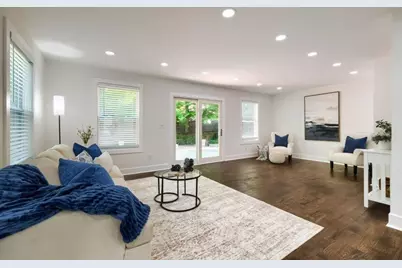 2368 Fenhurst Place, Dunwoody, GA 30338 - Photo 4