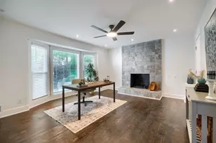 2368 Fenhurst Pl, Dunwoody, GA 30338 - Photo 6