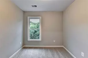 2802 Laurel Ridge Cir, Atlanta, GA 30344 - Photo 74