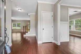 4327 Chesterfield Ct, Buford, GA 30518 - Photo 6