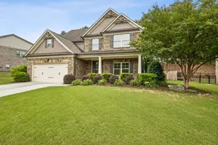4327 Chesterfield Ct, Buford, GA 30518 - Photo 4