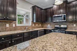 4327 Chesterfield Ct, Buford, GA 30518 - Photo 26