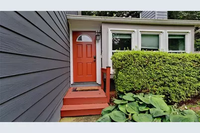 4807 Nevilly Way, Marietta, GA 30066 - Photo 2