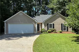 183 Colemans Bluff Dr, Woodstock, GA 30188 - Photo 1