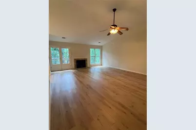 183 Colemans Bluff Drive, Woodstock, GA 30188 - Photo 4