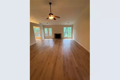 183 Colemans Bluff Drive, Woodstock, GA 30188 - Photo 2