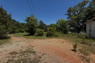 796 Shoemaker Rd, West Point, GA 31833 - Photo 8