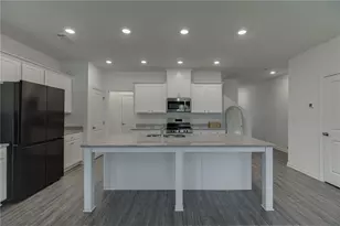 802 Edwin Ln, Sugar Hill, GA 30518 - Photo 6
