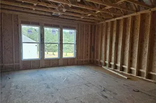 687 Crest Line Trl, Powder Springs, GA 30127 - Photo 2