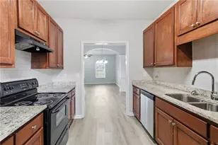8642 Thomas Ln, Riverdale, GA 30274 - Photo 16