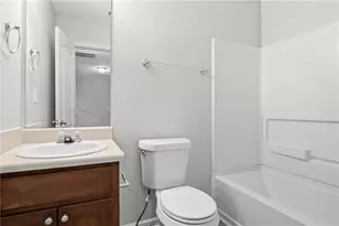 8642 Thomas Ln, Riverdale, GA 30274 - Photo 26