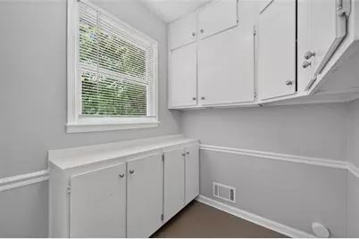 1675 Longwood Drive SW, Marietta, GA 30008 - Photo 18