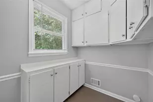 1675 Longwood Dr SW, Marietta, GA 30008 - Photo 18