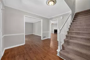 1675 Longwood Dr SW, Marietta, GA 30008 - Photo 10