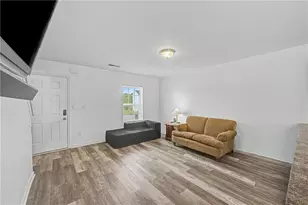 741 Riverside Dr NW, Calhoun, GA 30701 - Photo 8