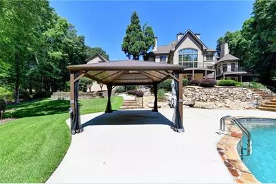 1390 Hillside Drive, Grayson, GA 30017 - Photo 86