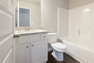 396 Crimson Feather Dr, Jefferson, GA 30549 - Photo 8