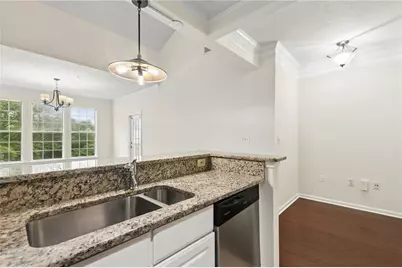 4303 Westchester Ridge NE #4303, Atlanta, GA 30329 - Photo 8