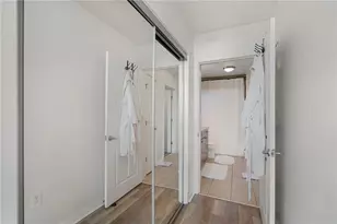 3324 Peachtree Rd NE, Atlanta, GA 30326 - Photo 16