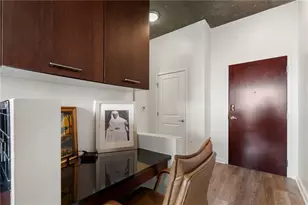 3324 Peachtree Rd NE, Atlanta, GA 30326 - Photo 2