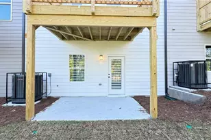 1475 Creekside Cir NW, Atlanta, GA 30318 - Photo 36