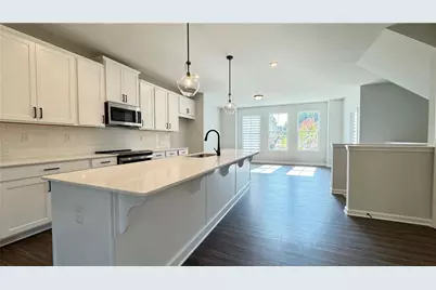 1475 Creekside Circle NW, Atlanta, GA 30318 - Photo 8