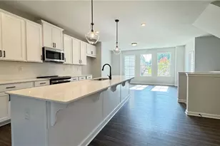 1475 Creekside Cir NW, Atlanta, GA 30318 - Photo 8