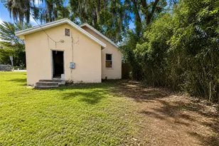 1307 E 42nd St, Savannah, GA 31404 - Photo 4