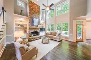 120 Heritage Ct, Roswell, GA 30075 - Photo 2