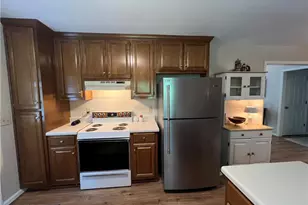 9135 Clearwater Rd, Gainesville, GA 30506 - Photo 10