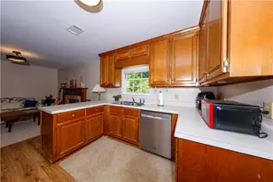 9135 Clearwater Rd, Gainesville, GA 30506 - Photo 8
