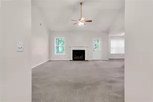 878 Grindstone Dr SW, Marietta, GA 30060 - Photo 4