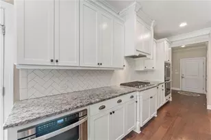 226 Sweetbriar Club Dr, Woodstock, GA 30188 - Photo 12