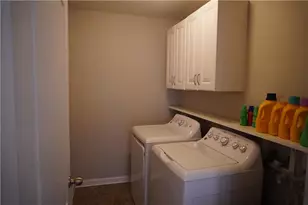 7985 Sandpoint Pl, Lithia Springs, GA 30122 - Photo 30