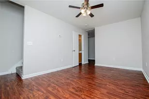 209 E Wilson St, Villa Rica, GA 30180 - Photo 8