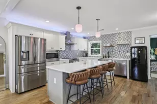 1702 Valencia Rd, Decatur, GA 30032 - Photo 2