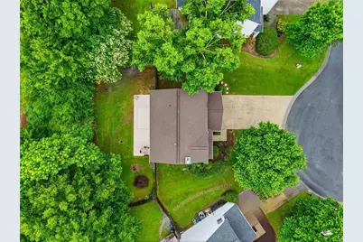 506 Weatherstone Court, Woodstock, GA 30188 - Photo 6