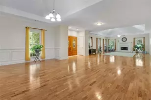 190 Oak Hill Cir, Covington, GA 30016 - Photo 10