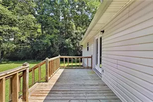 369 Oakland Dr SE, Calhoun, GA 30701 - Photo 6