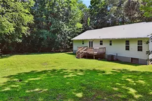 369 Oakland Dr SE, Calhoun, GA 30701 - Photo 4