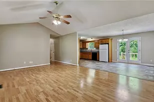 369 Oakland Dr SE, Calhoun, GA 30701 - Photo 8