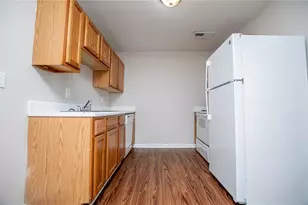 209 E Wilson St, Villa Rica, GA 30180 - Photo 16