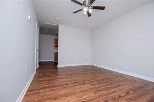 209 E Wilson St, Villa Rica, GA 30180 - Photo 10