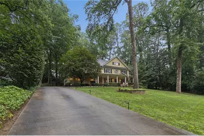 4029 Emma Lane NE, Atlanta, GA 30342 - Photo 2