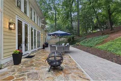 4029 Emma Lane NE, Atlanta, GA 30342 - Photo 40